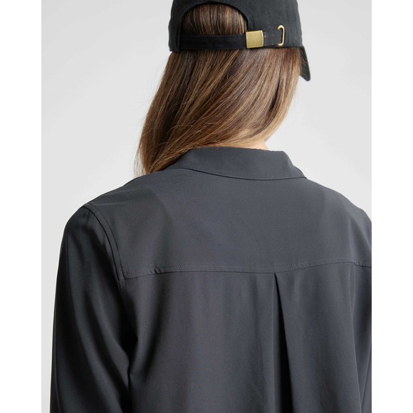 Quince Performance Tech Blouse Shirt Black M Everyday Essentials Office Casual - Picture 5 of 9